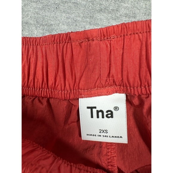 TNA‎ Aritzia Women’s Claremont Lightweight Running Shorts Red Nylon Size 2XS - Picture 3 of 7